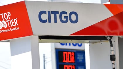 El precio de la gasolina en Florida experimentó una subida drástica en la última semana