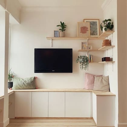 El precio de un mueble de guardado a medida varia depende la calidad.