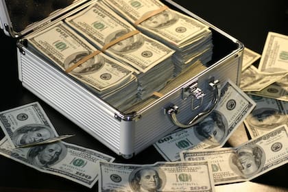 El precio del dólar hoy en Elektra está en $17,70 a la compra