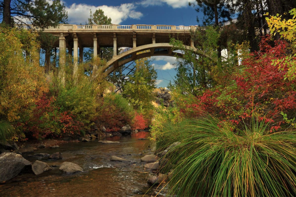 El precio medio de una casa unifamiliar en Lassen fue de US$263 mil