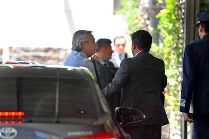 El presidente Alberto Fernández al llegar al encuentro
