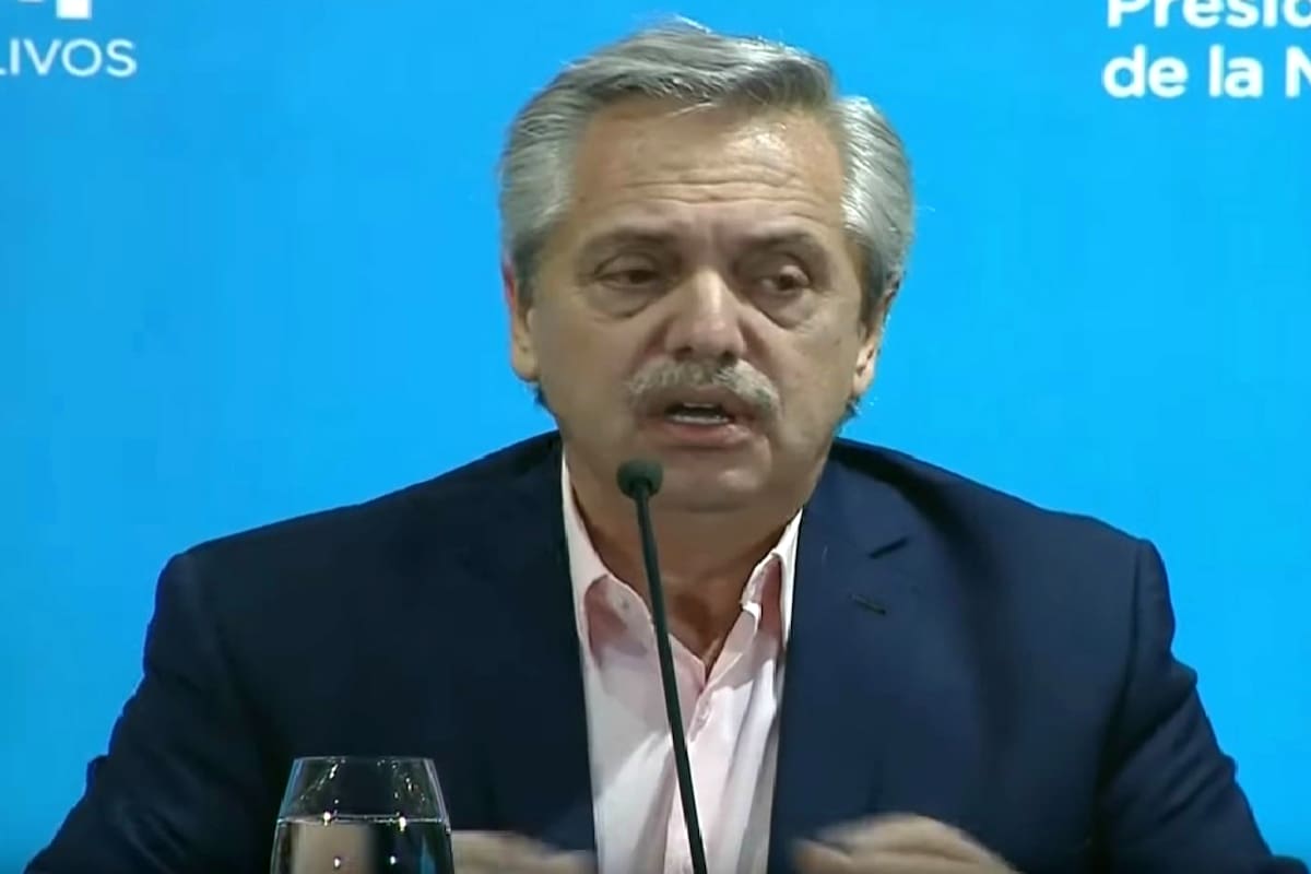 El presidente Alberto Fernández anunció medidas drásticas frente a la pandemia