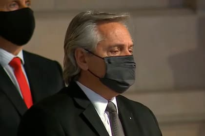 El presidente Alberto Fernández, durante el homenaje a los fallecidos por el Covid-19 en la Argentina