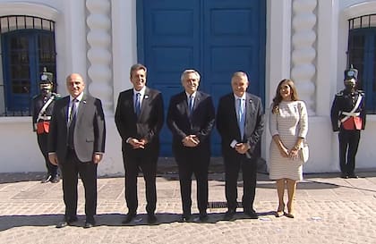 El presidente Alberto Fernández encabeza el acto por el Día de la Independencia.