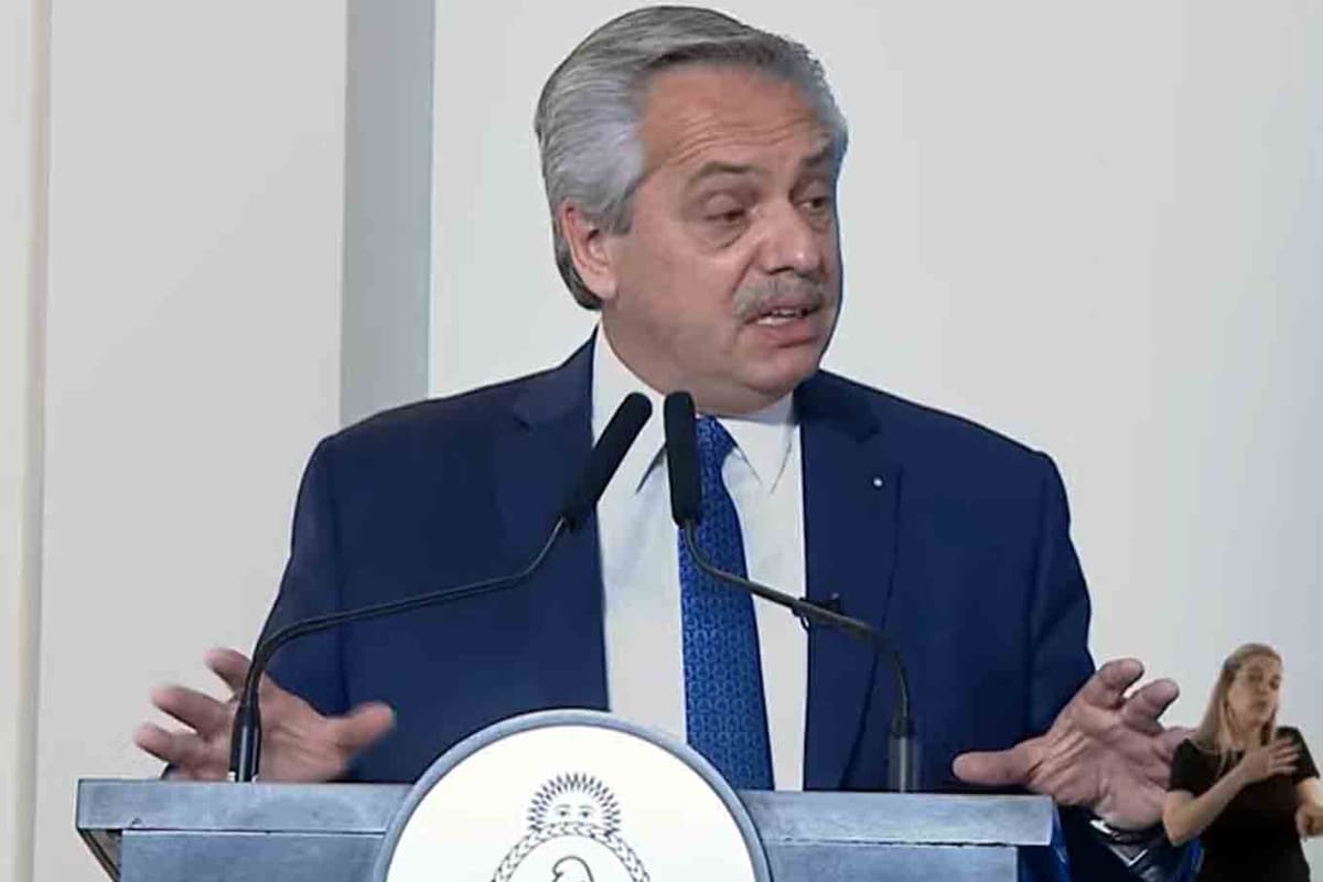 El presidente; Alberto Fernández; encabeza la Mesa de Trabajo Interministerial "Agenda Malvinas 40 años"