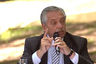 Alberto Fernández entregó la casa número 85.000 y un ex funcionario macrista lo retrucó: “No es real”