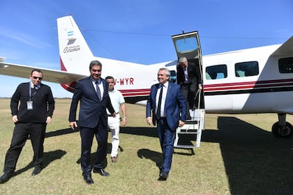 El presidente Alberto Fernández fue recibido por el gobernador de Chaco, Jorge Capitanich