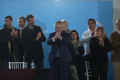El presidente Alberto Fernández inaugura el Hotel 6 de la Unidad Turística de Chapadmalal.