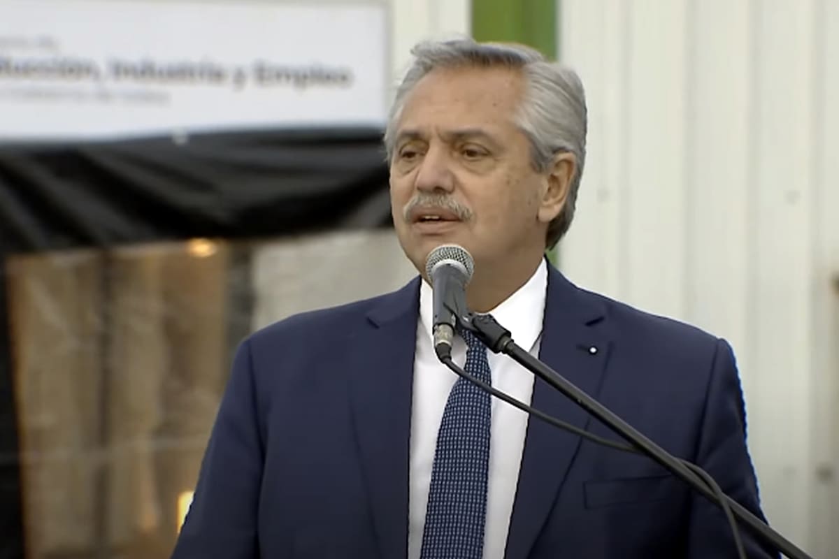 El presidente Alberto Fernández: "No es justo que el precio internacional de la carne vacuna sea el mismo precio que deban pagar nuestros compatriotas. Cuidar la mesa de los argentinos. Ese es nuestro compromiso"