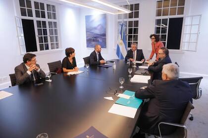 El presidente Alberto Fernández se reunió con el Gabinete económico y fijó un cronograma de trabajo