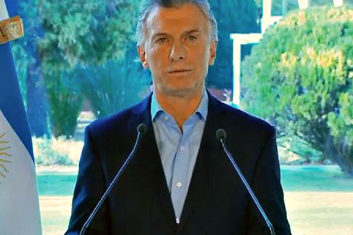 El Presidente anunció las medidas antes de la apertura de los mercados