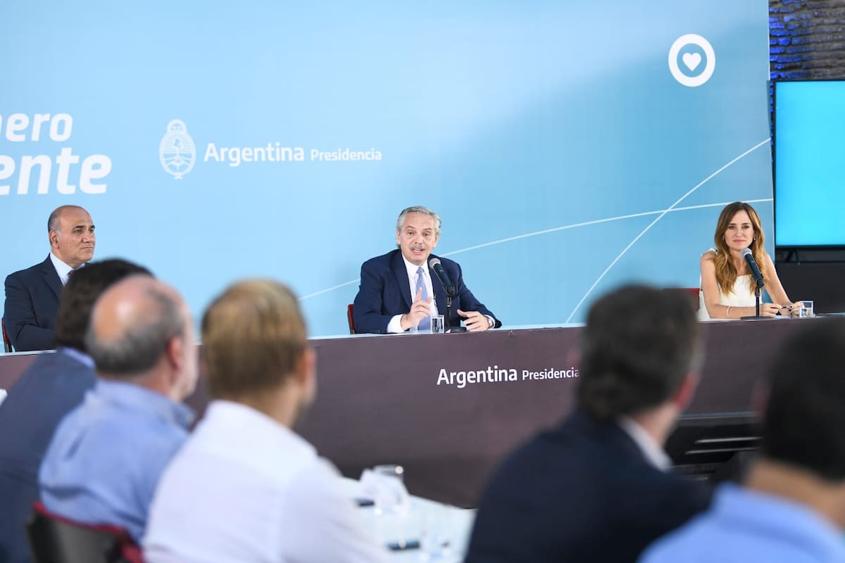 El Presidente anunció un refuerzo alimentario en 33 partidos del conurbano bonaerense.