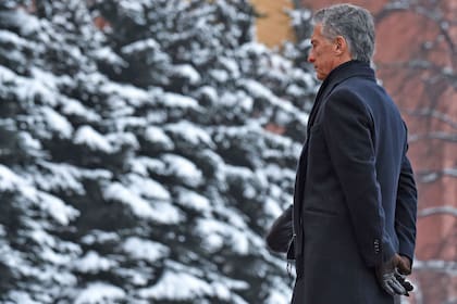 El Presidente argentino durante el homenaje al Soldado desconocido