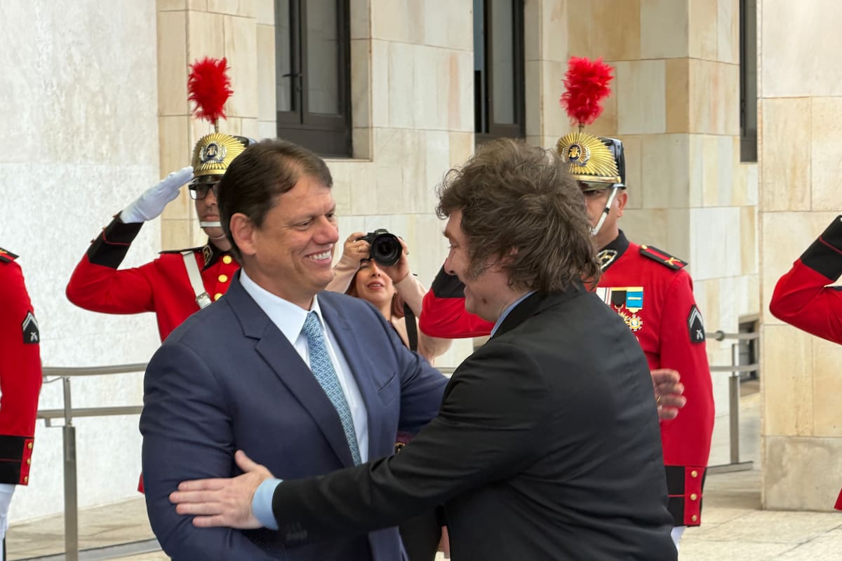 El presidente Argentino Javier Milei es recibido en Brasil