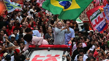 El presidente brasileño cuenta con una leve ventaja en la intención de voto