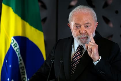 El presidente brasileño Luiz Inacio Lula da Silva habla durante una rueda de prensa tras asistir a la cumbre del G7 en Hiroshima, al oeste de Japón, el lunes 22 de mayo de 2023.
