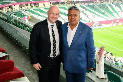 El presidente Claudio "Chiqui" Tapia regresa al Consejo de la FIFA: fue nombrado en forma interina por la Conmebol en reemplazo del brasileño Ednaldo Rodrigues