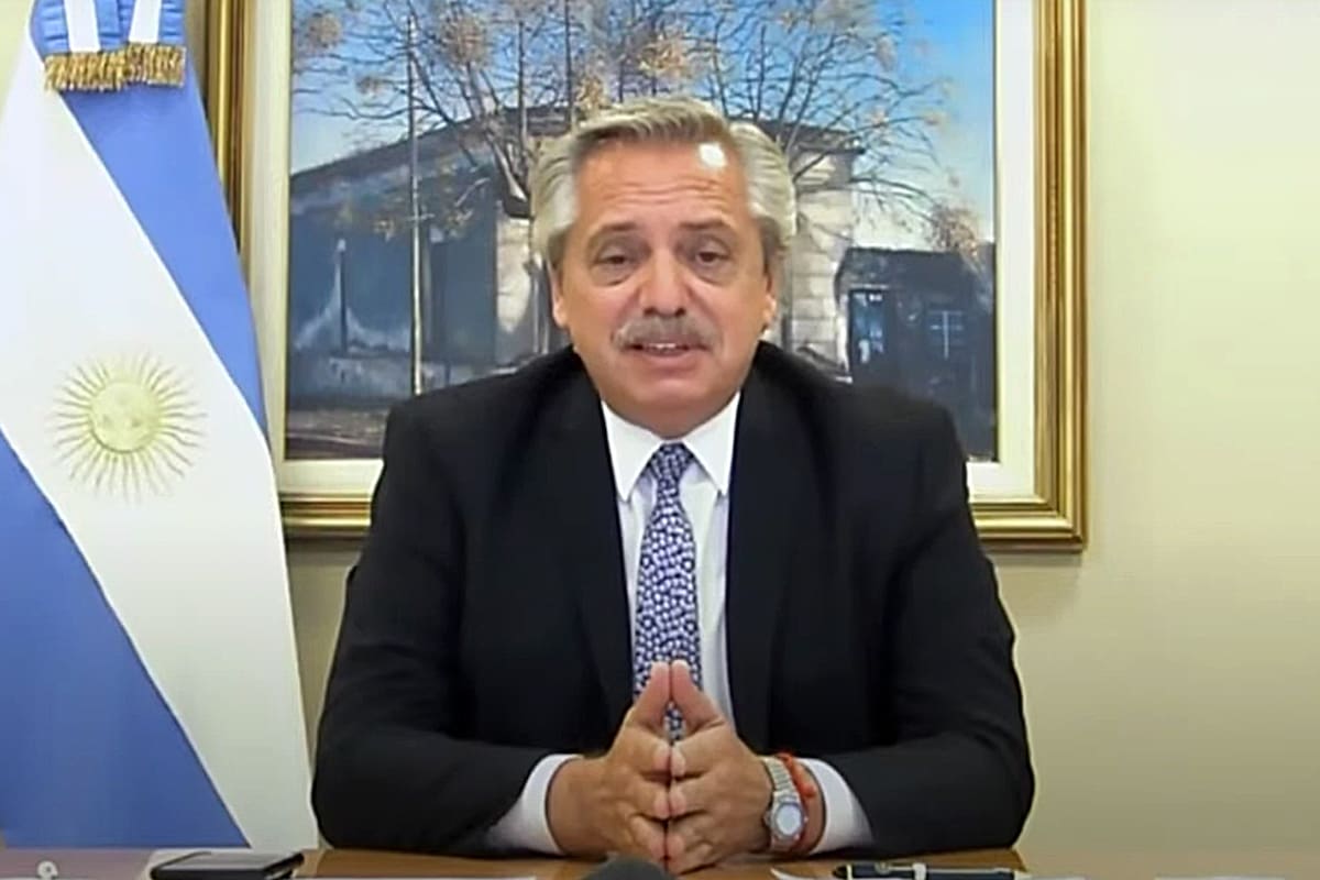 El Presidente consideró que no es "constitucional" el requisito de los dos tercios que se exige para nombrar a un nuevo jefe de los fiscales, en línea con los deseos de la vicepresidenta