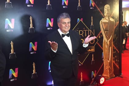 El presidente de APTRA defendió la elección de Pampita como conductora pero evitó hacer alusión a su dimisión como presidente de la asociación