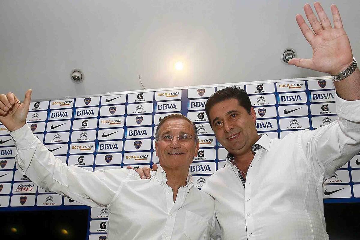 El Presidente De Boca Daniel Angelici y el Vice.Royco Ferrari