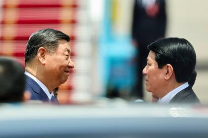 El presidente de China afirma durante su gira asiática que nadie gana en una guerra arancelaria