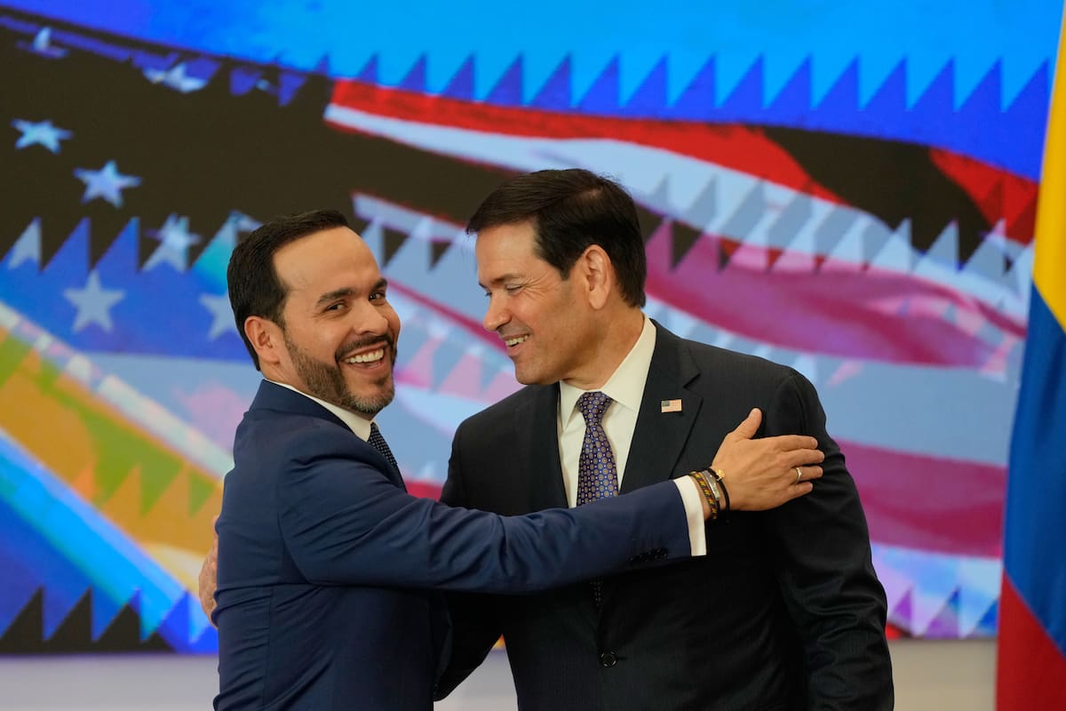 El presidente de Colombia, Abelardo De La Espriella (izquierda), y el secretario de Estado de EE.UU., Marco Rubio, reunidos el 8 de septiembre en Barranquilla