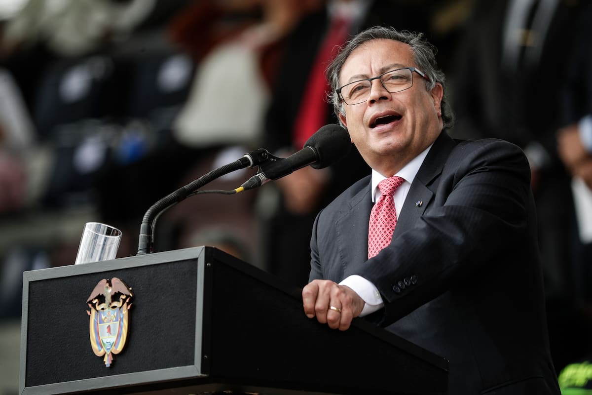 El presidente de Colombia, Gustavo Petro, habla durante una ceremonia en la Academia de Policía en Bogotá, Colombia, el martes 20 de junio de 2023.
