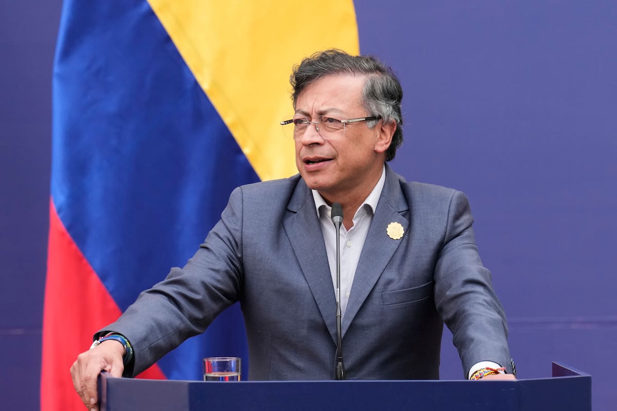 El presidente de Colombia, Gustavo Petro, pronuncia un discurso durante un foro sobre democracia y multilateralismo en Santiago de Chile (Archivo)