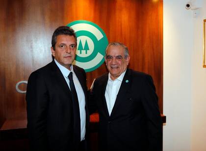 El presidente de Coninagro, Carlos Iannizzotto, criticó la medida anunciada por Sergio Massa