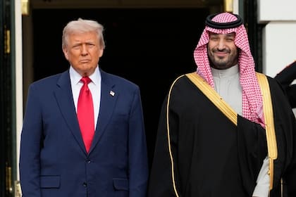 El presidente de EEUU, Donald Trump, junto al príncipe heredero de Arabia Saudí, Mohammed bin Salman, en la Casa Blanca