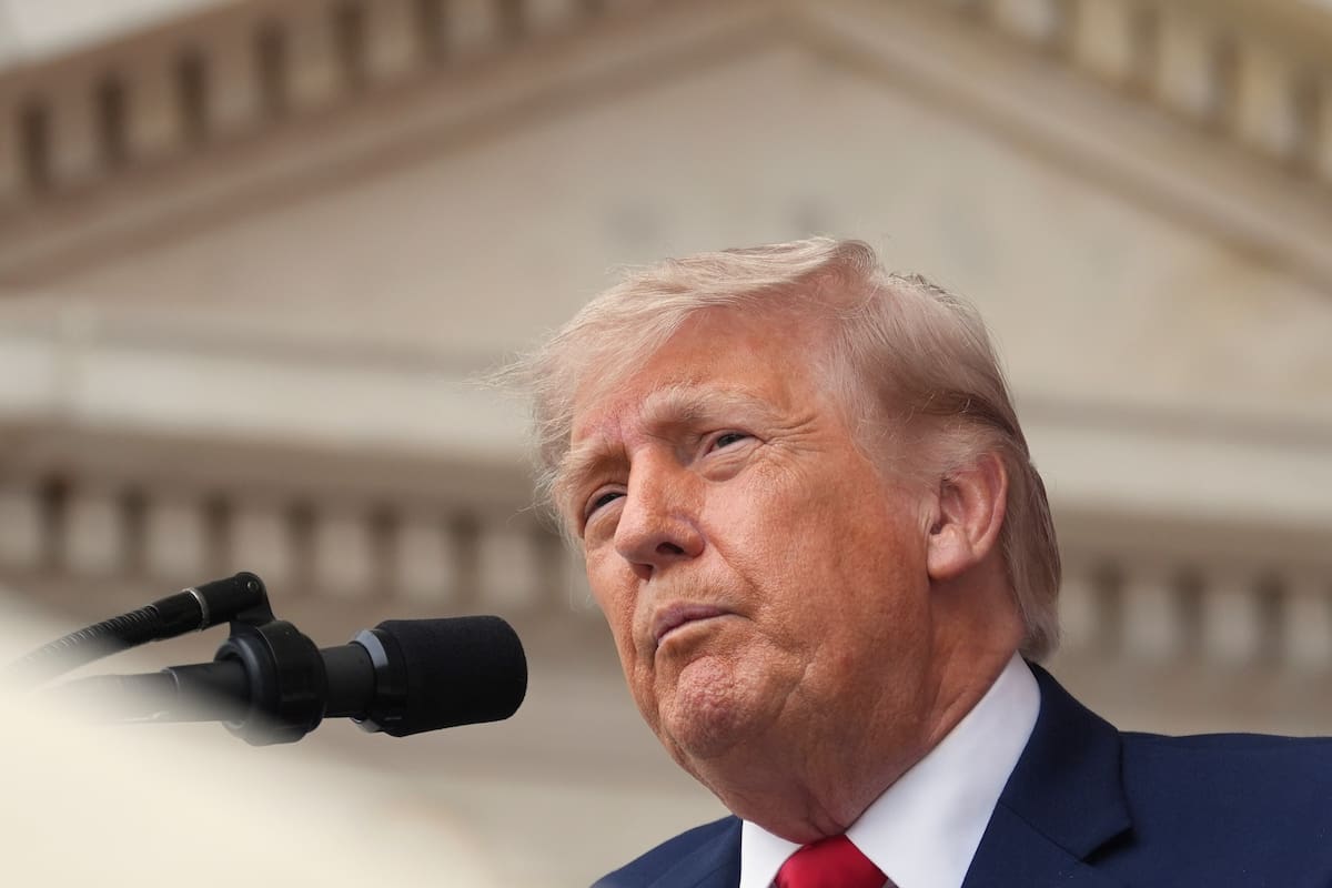 A administração Trump está a propor tarifas adicionais sobre importações de 60 países para “trabalho forçado” e isso inclui a Argentina.