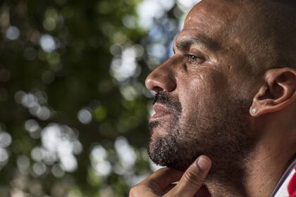 El presidente de Estudiantes, Juan Sebastián Verón, salió al cruce respecto del conflicto entre su ex DT, Diego Maradona, y la Gata Fernández