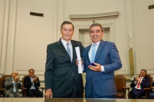 Fernán Quirós se sumó a la Academia Nacional de Medicina y destacó una clave para el crecimiento profesional