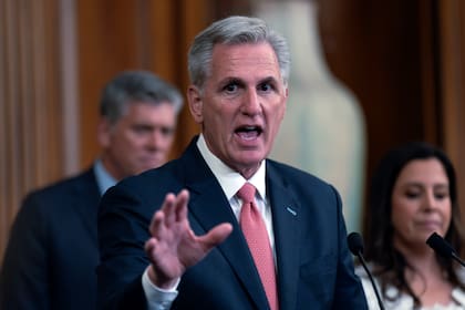 El presidente de la Cámara de Representantes, el republicano Kevin McCarthy, durante una conferencia de prensa