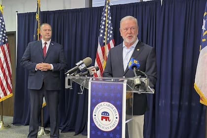 El presidente de la cámara, Phil Berger, apoya la versión del Senado, por lo que sus probabilidades de ser aprobado son elevadas (Gary D. Robertson/AP)