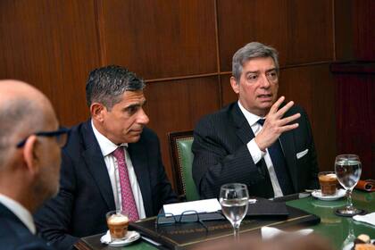 El presidente de la Corte Suprema, Horacio Rosatti, en una reunión con los jueces de la Cámara Federal de Casación Penal