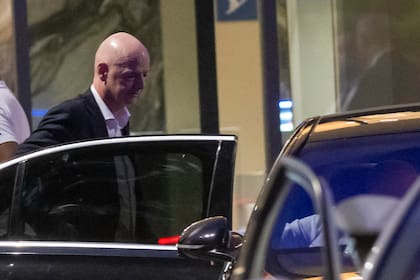 El presidente de la FIFA, el miércoles en Marruecos, donde encabezó la reunión de emergencia en la que ofreció disculpas por el manejo del proyecto que buscaba incorporar capitales privados
