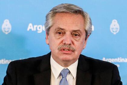 El presidente de la Nación expresó condolencias para las familias de los dos bomberos que murieron en la explosión y el incendio de la perfumería de Villa Crespo