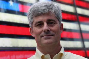 El presidente de OceanGate Expeditions es uno de los cinco ocupantes del desaparecido sumergible Titán.