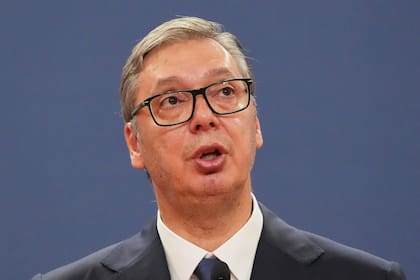 El presidente de Serbia, Aleksandar Vucic, habla durante una conferencia de prensa en Belgrado