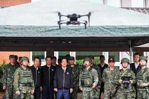 Cómo un “infierno de drones” podría frenar la invasión de China a Taiwán