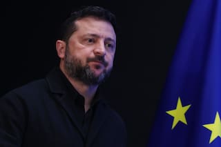 Zelenskyy pide apoyo a nuevas sanciones de EEUU a Rusia tras suspensión por parte de Trump