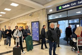 Llegó Lacalle Pou a Bariloche en un vuelo privado con Galperin y otros empresarios argentinos