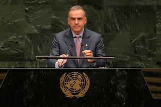 Uruguay anuncia inversión española de 5.700 millones de dólares en centros de datos