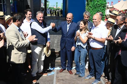 El presidente del Banco Nación, Daniel Tillard, junto al ministro del Interior Guillermo Francos