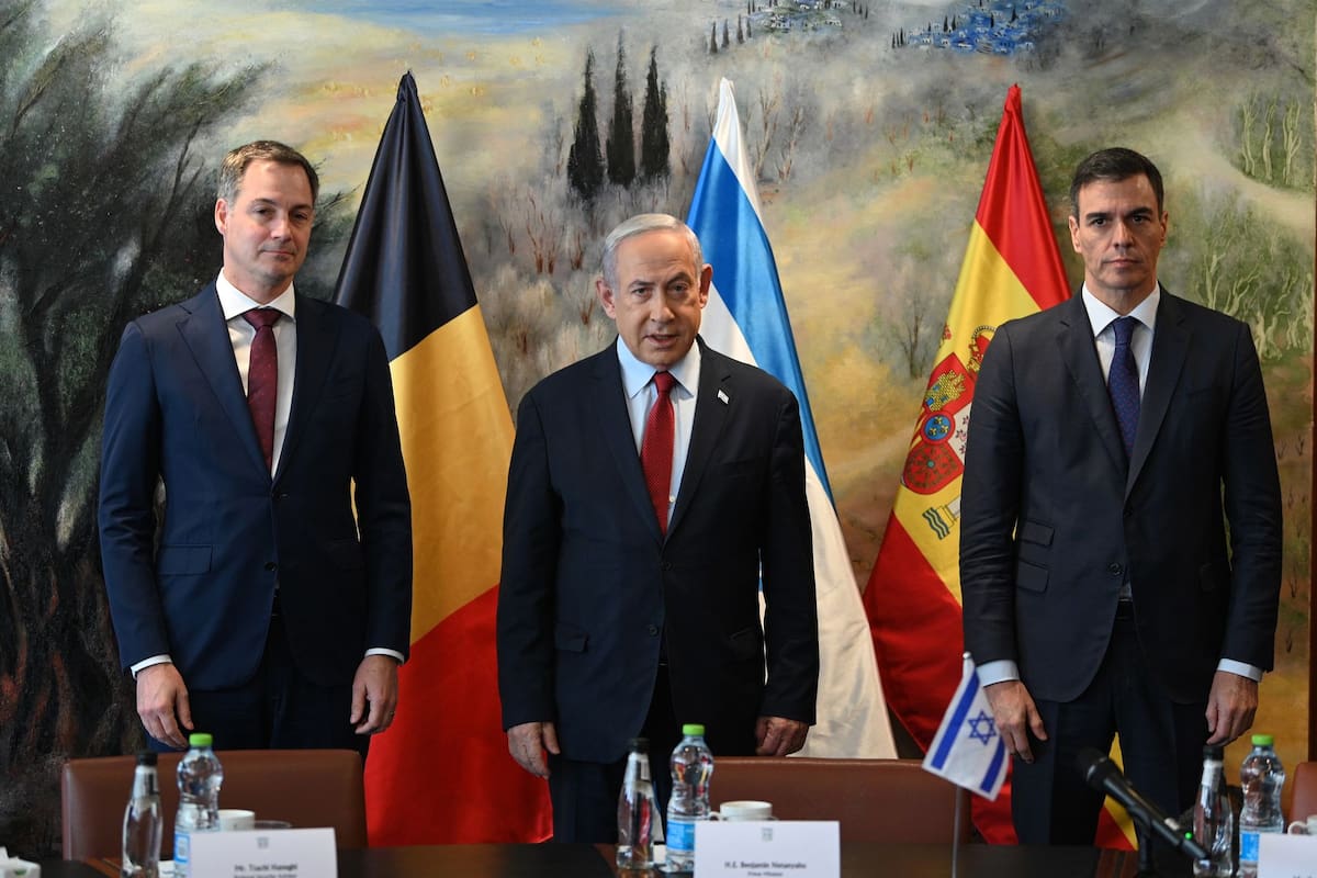El presidente del gobierno español, Pedro Sánchez, junto al primer ministro israelí, Benjamin Netanyahu.