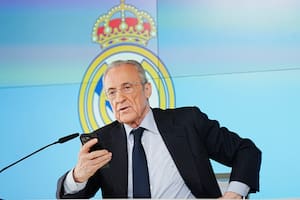 El presidente del Real Madrid, Florentino Pérez, durante una rueda de prensa de este martes en Madrid