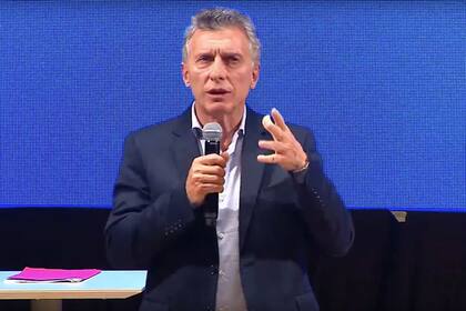 El Presidente dijo que tuvo "aciertos y desaciertos" a lo largo de su gestión