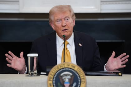 El presidente Donald Trump aseguró que por el momento no enviará a la Guardia Nacional a San Francisco, pero le pidió a los ciudadanos estar atentos a nueva información
