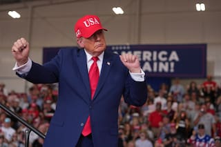 Trump suspende la aplicación de las nuevas sanciones contra Rusia que promulgó recientemente
